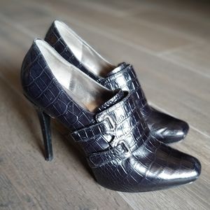 Guess boot heels shoes